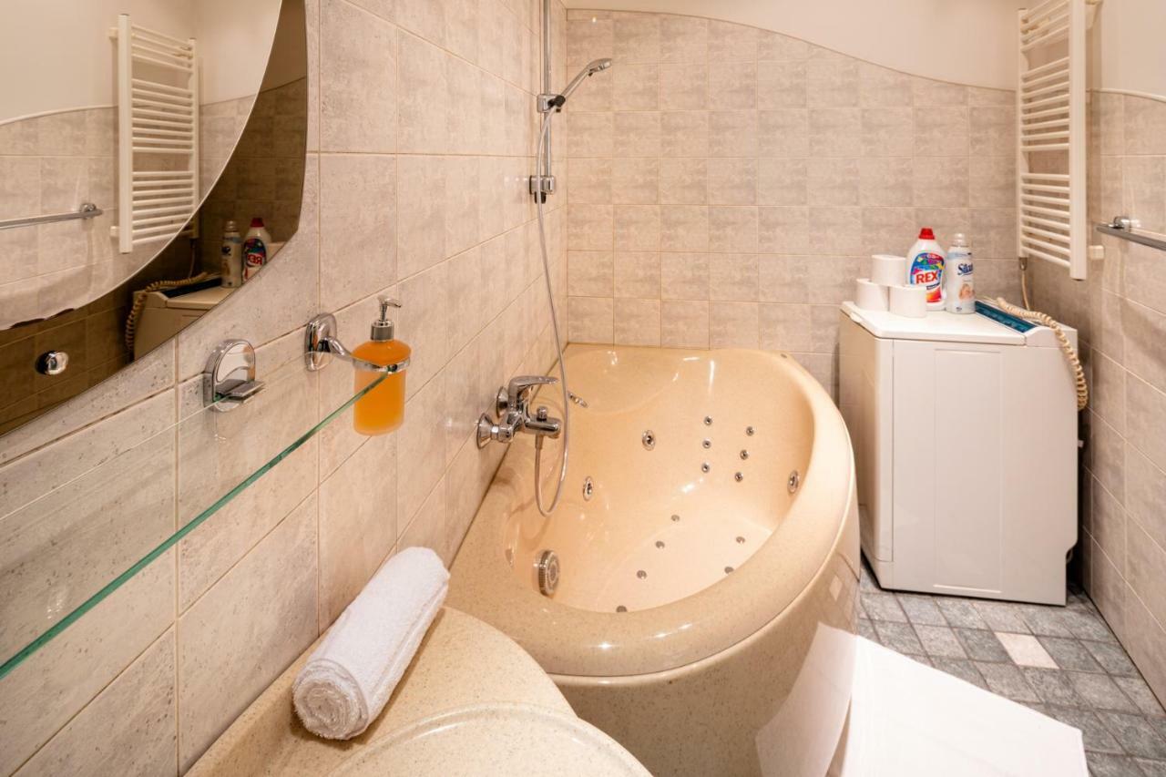 Old Riga Aldaru Street Apartment 2 Ngoại thất bức ảnh