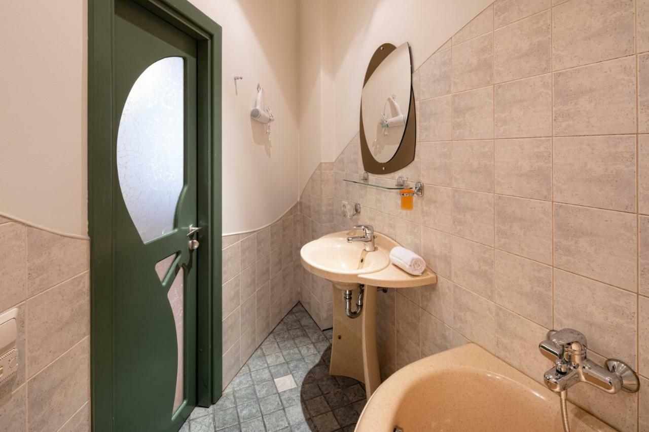 Old Riga Aldaru Street Apartment 2 Ngoại thất bức ảnh